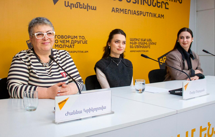 Как Степанакертский русский театр живет после исхода из Арцаха