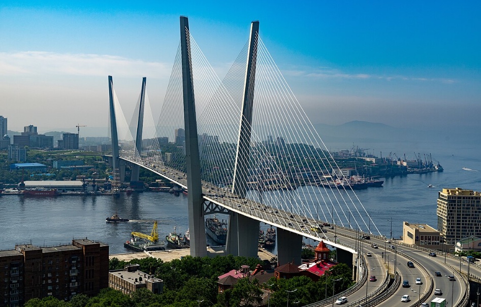 Юбилейный Восточный экономический форум открылся на острове Русском