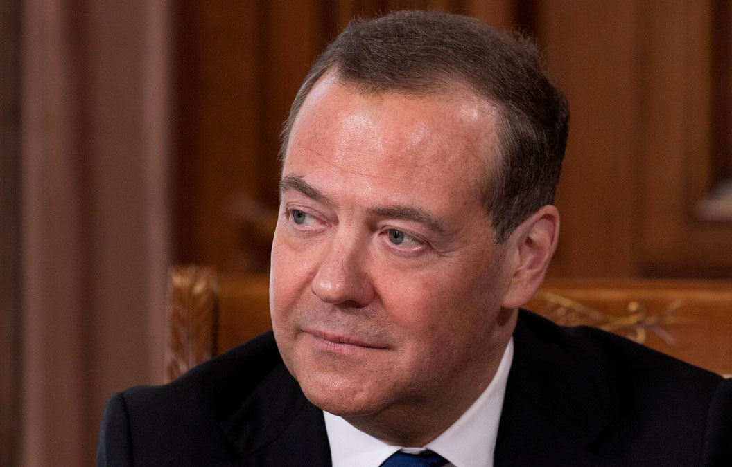 Медведев назвал «страшилкой» слова об угрозе Гренландии от России и Китая
