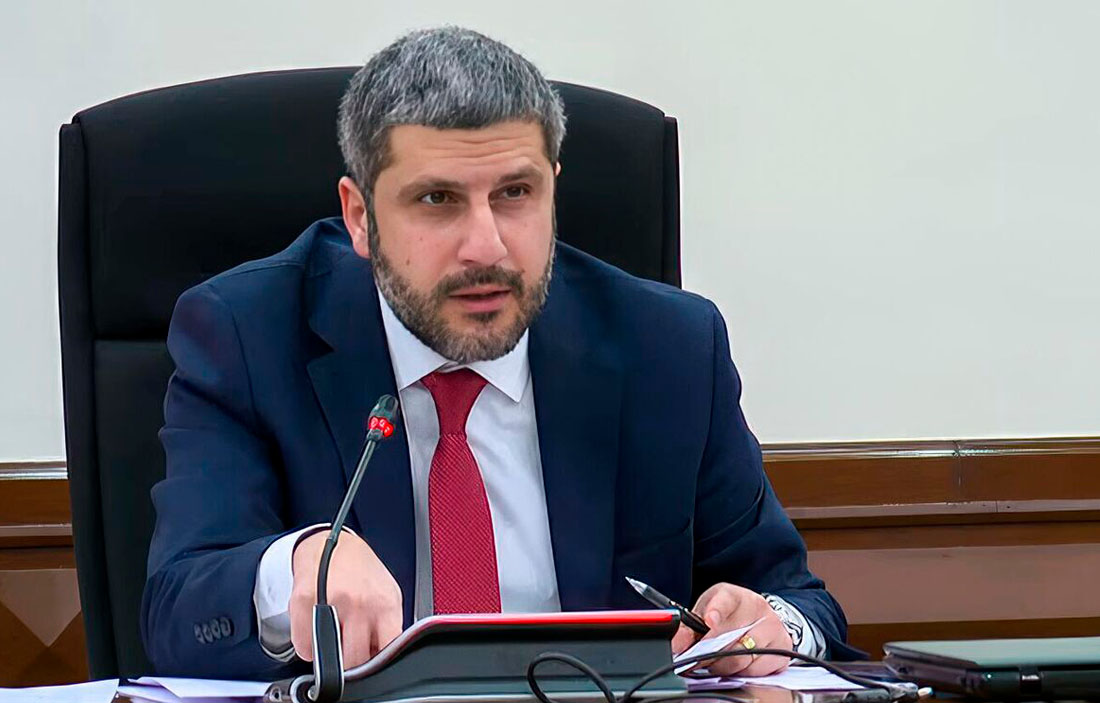 Вице-мэр пояснил, почему в этом году на дорогах Еревана появилось так много ям