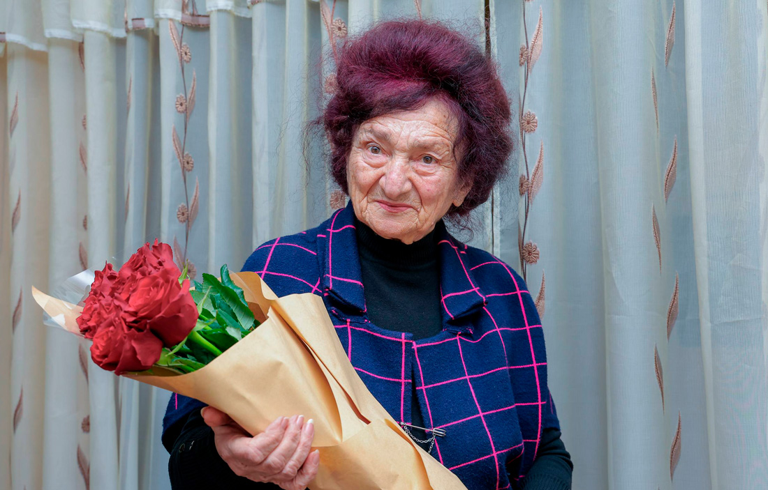87-летие блокадницы Генриетты Мхитарян отметили в Ванадзоре