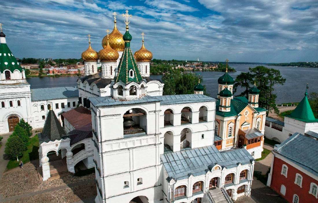 Свято-Троицкий Ипатьевский монастырь