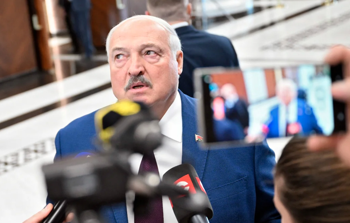 Лукашенко назвал Путина и Трампа императорами