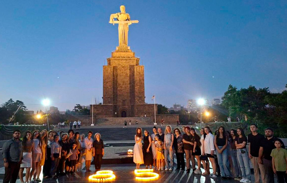 В Ереване прошла мемориальная акция «Свеча памяти»